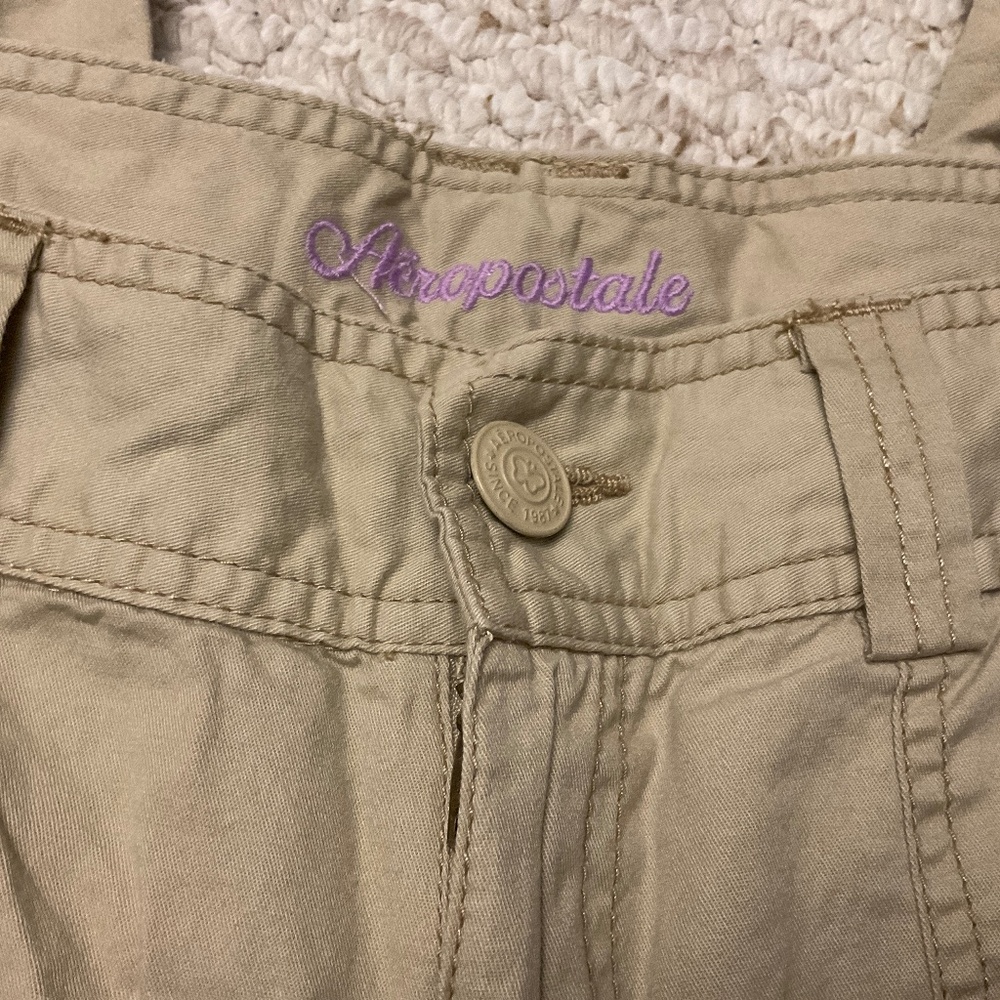 ☀️ Aeropostale khaki pants - size 7/8